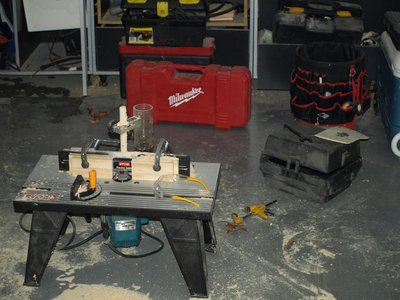 routertable-ps.jpg